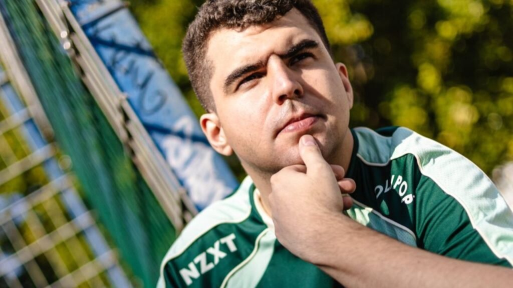 Bwipo issues a public apology admitting his fault