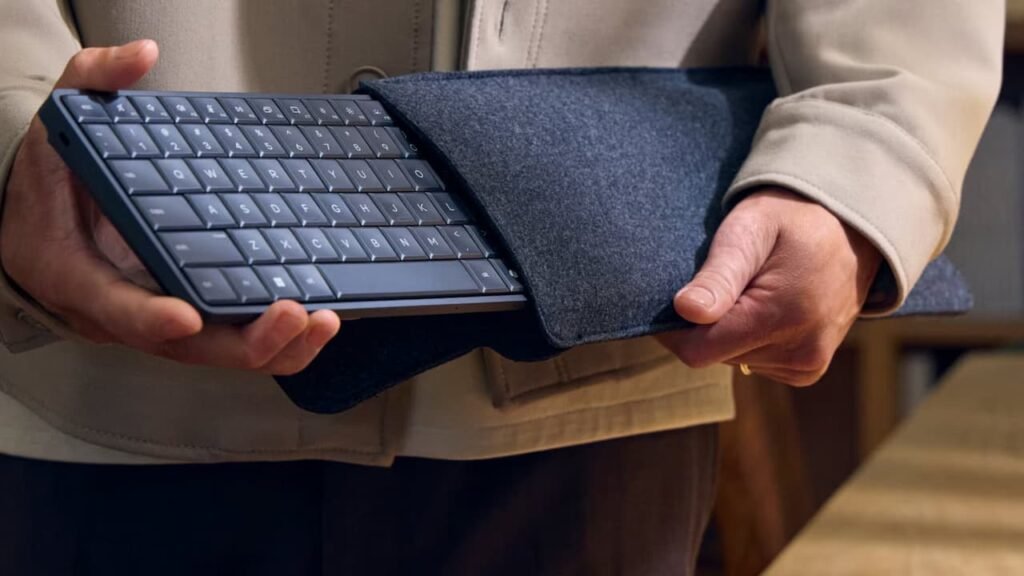 The HP EliteBoard folio