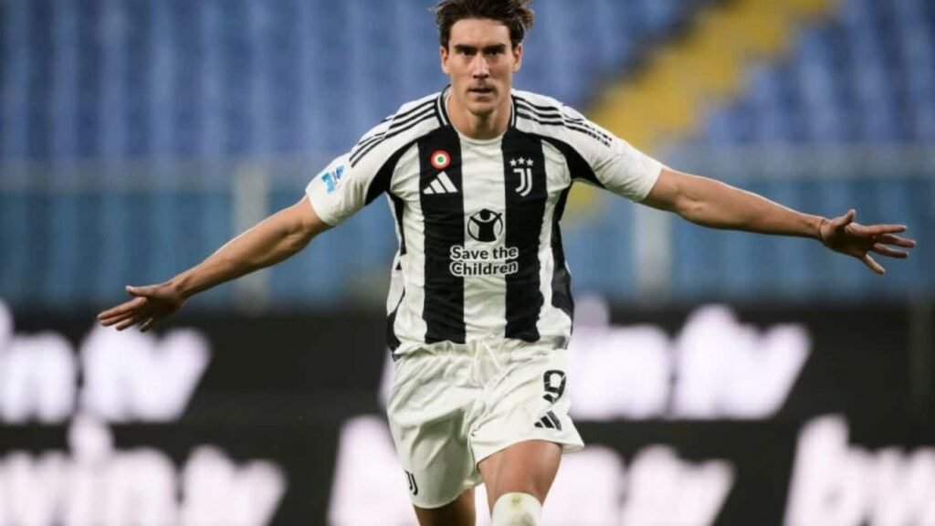 Dušan Vlahović – The Structured No. 9 Solution