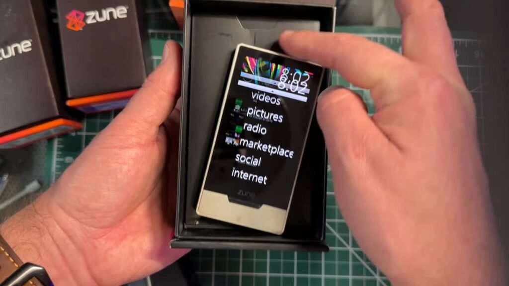 Unboxing the Zune player